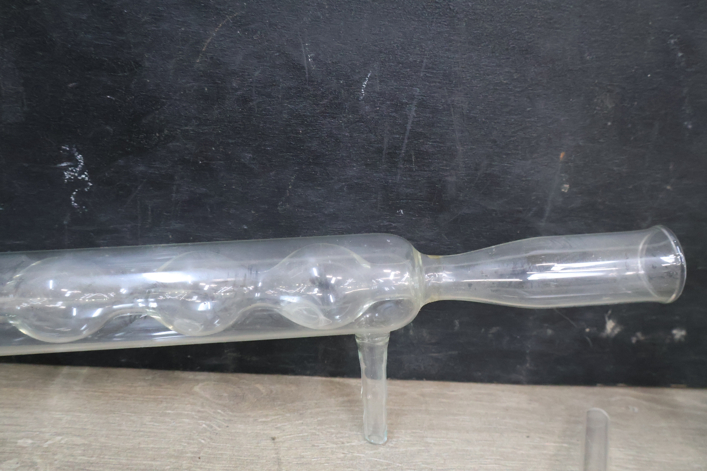 Set glazen laboratoriumapparatuur – foto 5 – kavel bij GSD Auctions, Zoeterwoude