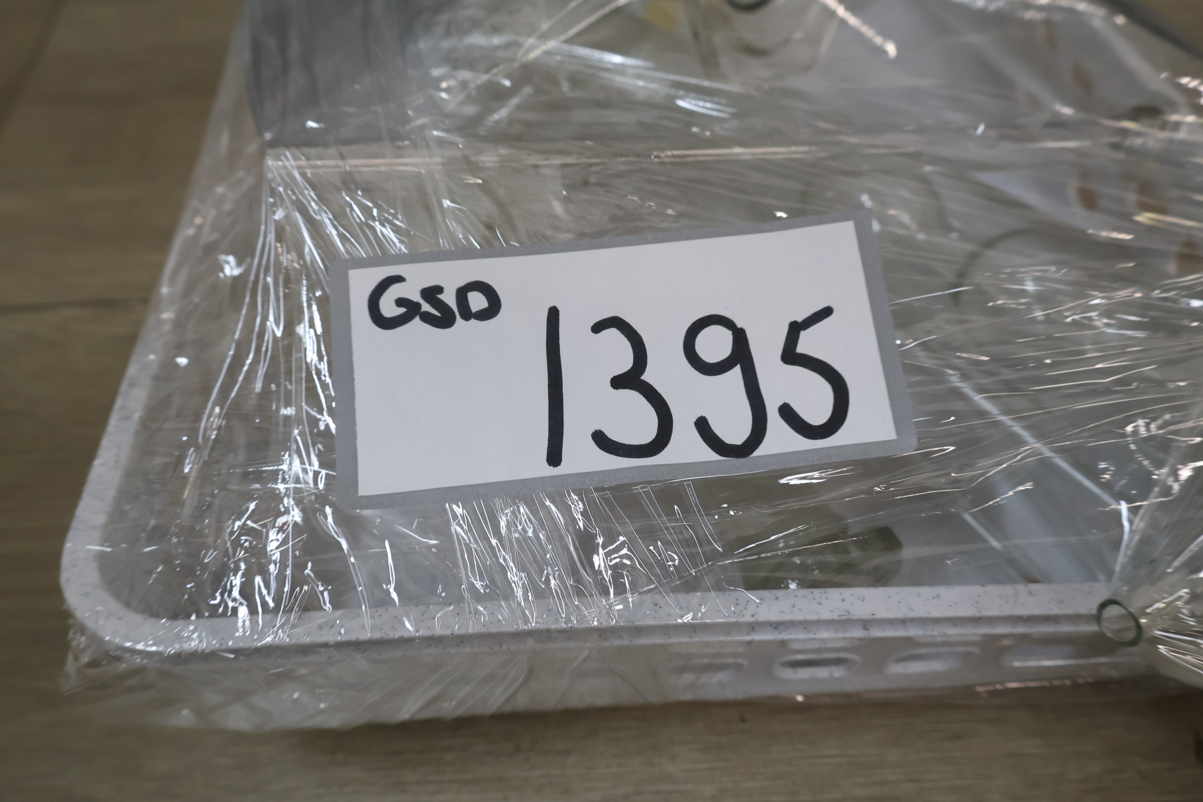 Set glazen laboratoriumapparatuur – foto 17 – kavel bij GSD Auctions, Zoeterwoude