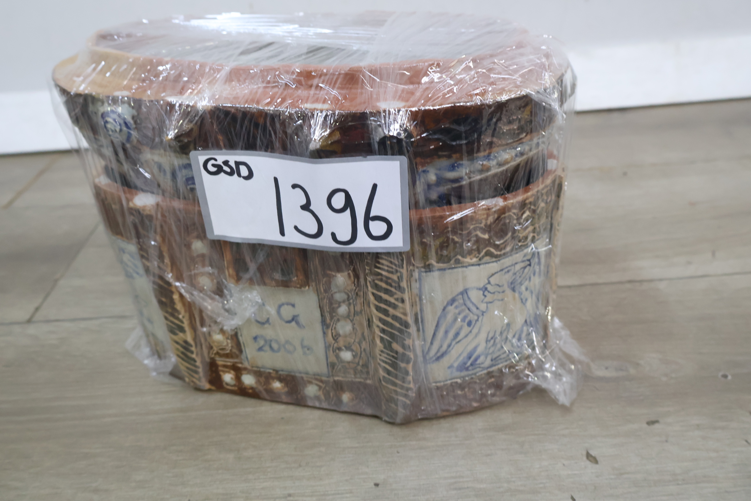 Decoratieve keramische sierkist – foto 22 – kavel bij GSD Auctions, Zoeterwoude