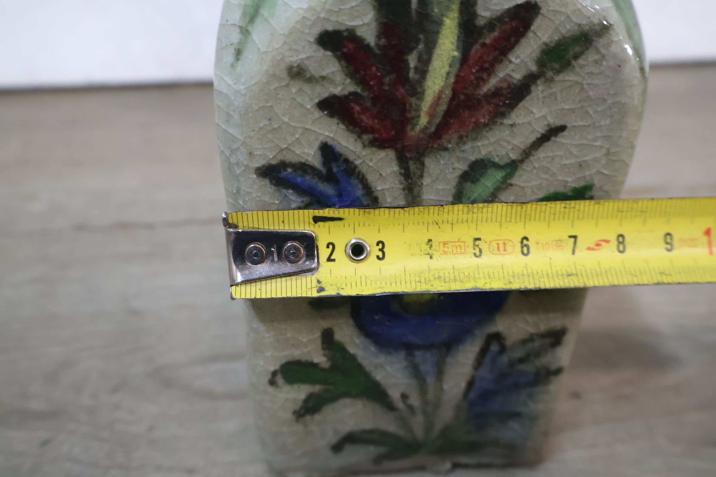 Antiek Perzisch Qajar-keramiekflesje met deco schaal – foto 14 – kavel bij GSD Auctions, Zoeterwoude