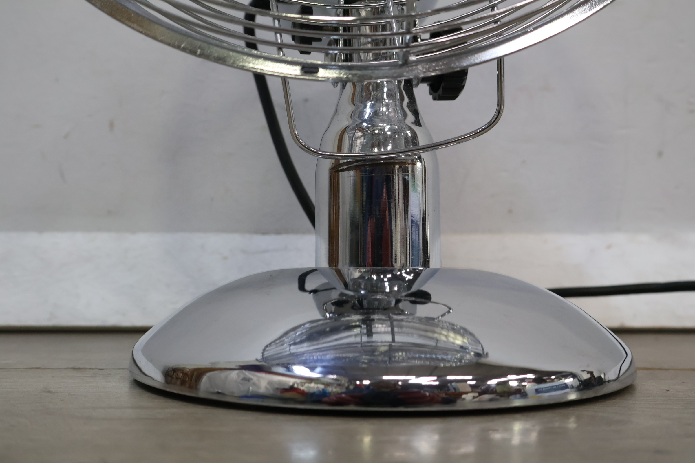 AEG Chromen Tafelventilator – foto 7 – kavel bij GSD Auctions, Zoeterwoude