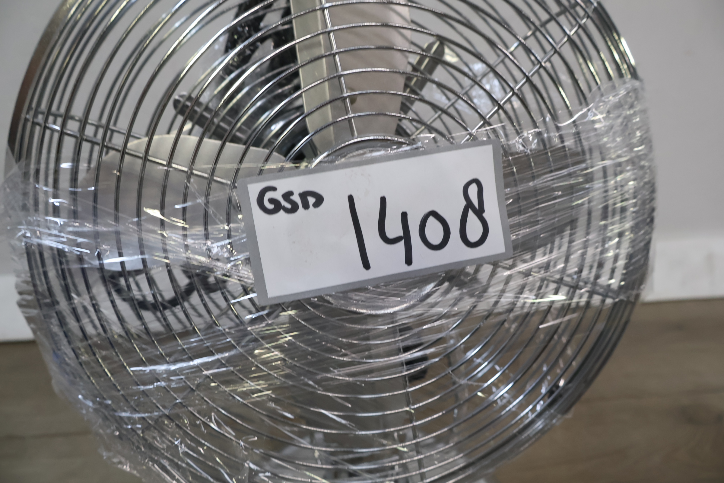 AEG Chromen Tafelventilator – foto 20 – kavel bij GSD Auctions, Zoeterwoude