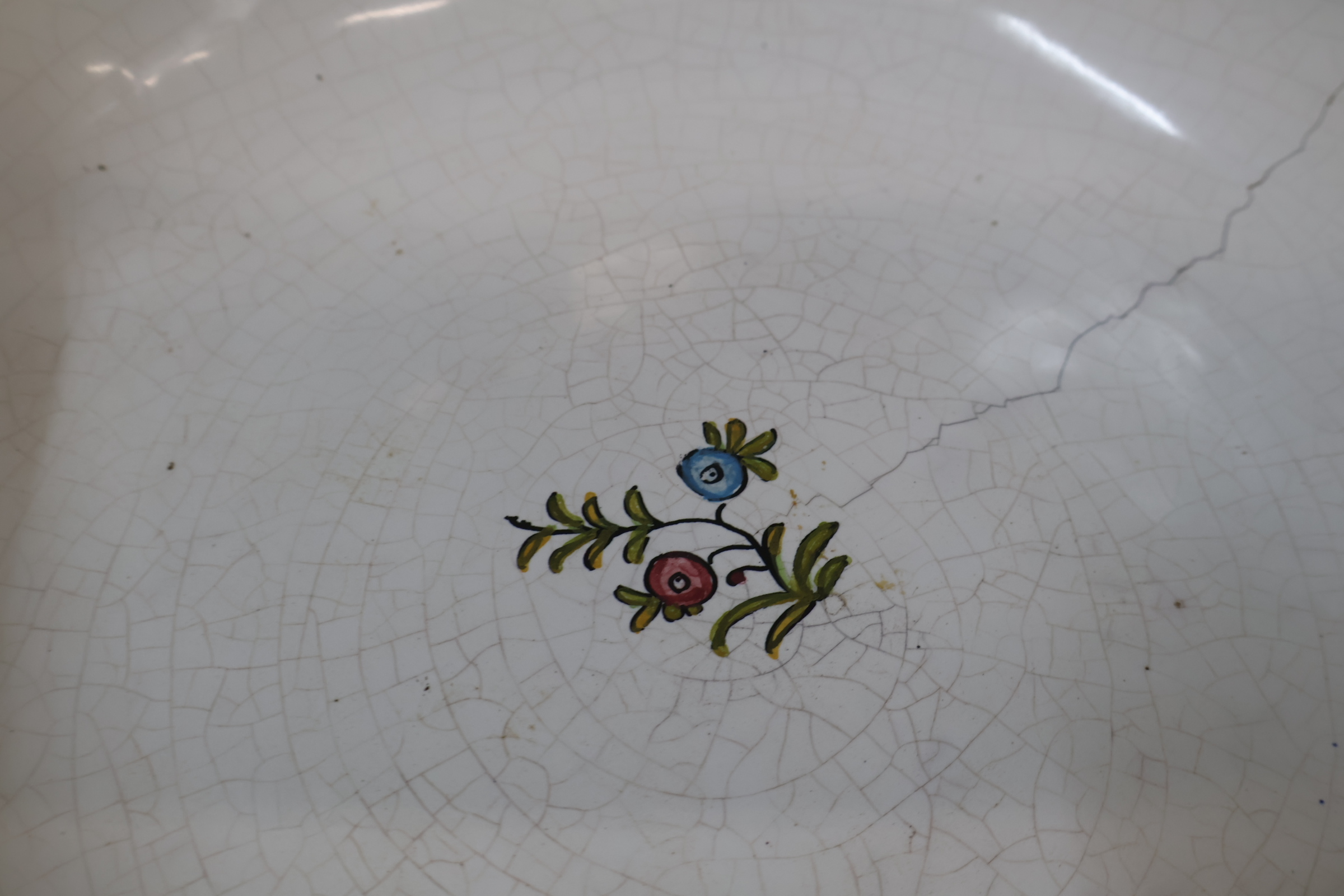 Decoratieve keramische schaal – foto 10 – kavel bij GSD Auctions, Zoeterwoude