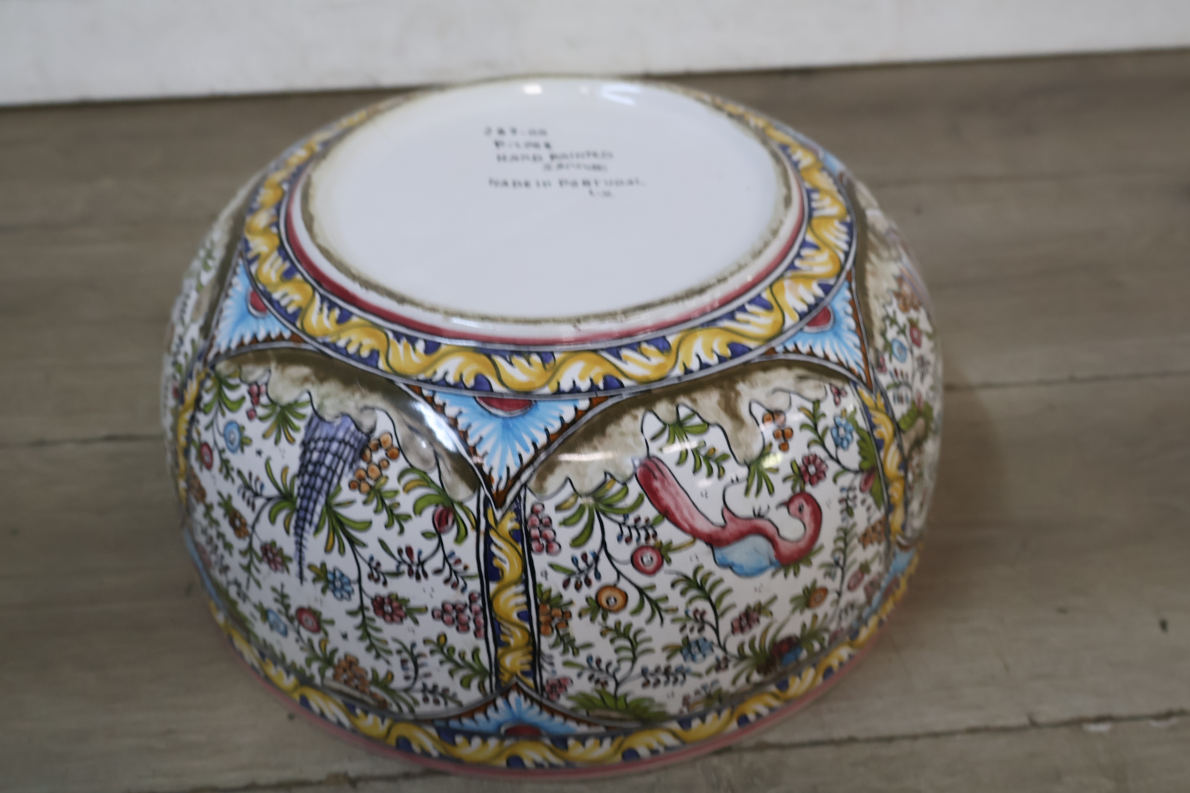 Decoratieve keramische schaal – foto 19 – kavel bij GSD Auctions, Zoeterwoude