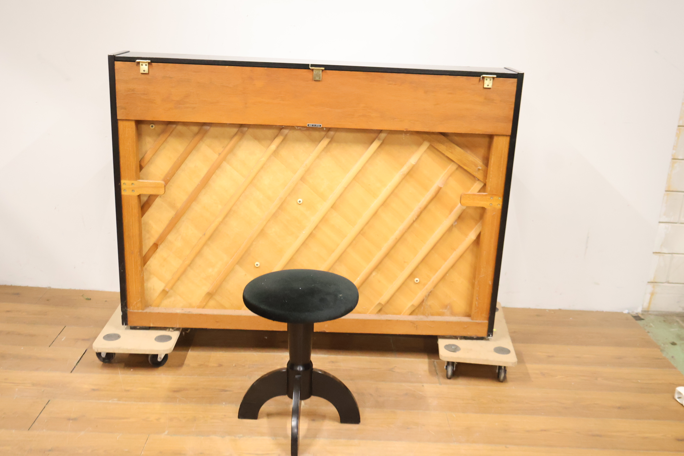 Kawai Piano met Kruk - Japan – foto 6 – kavel bij GSD Auctions, Zoeterwoude