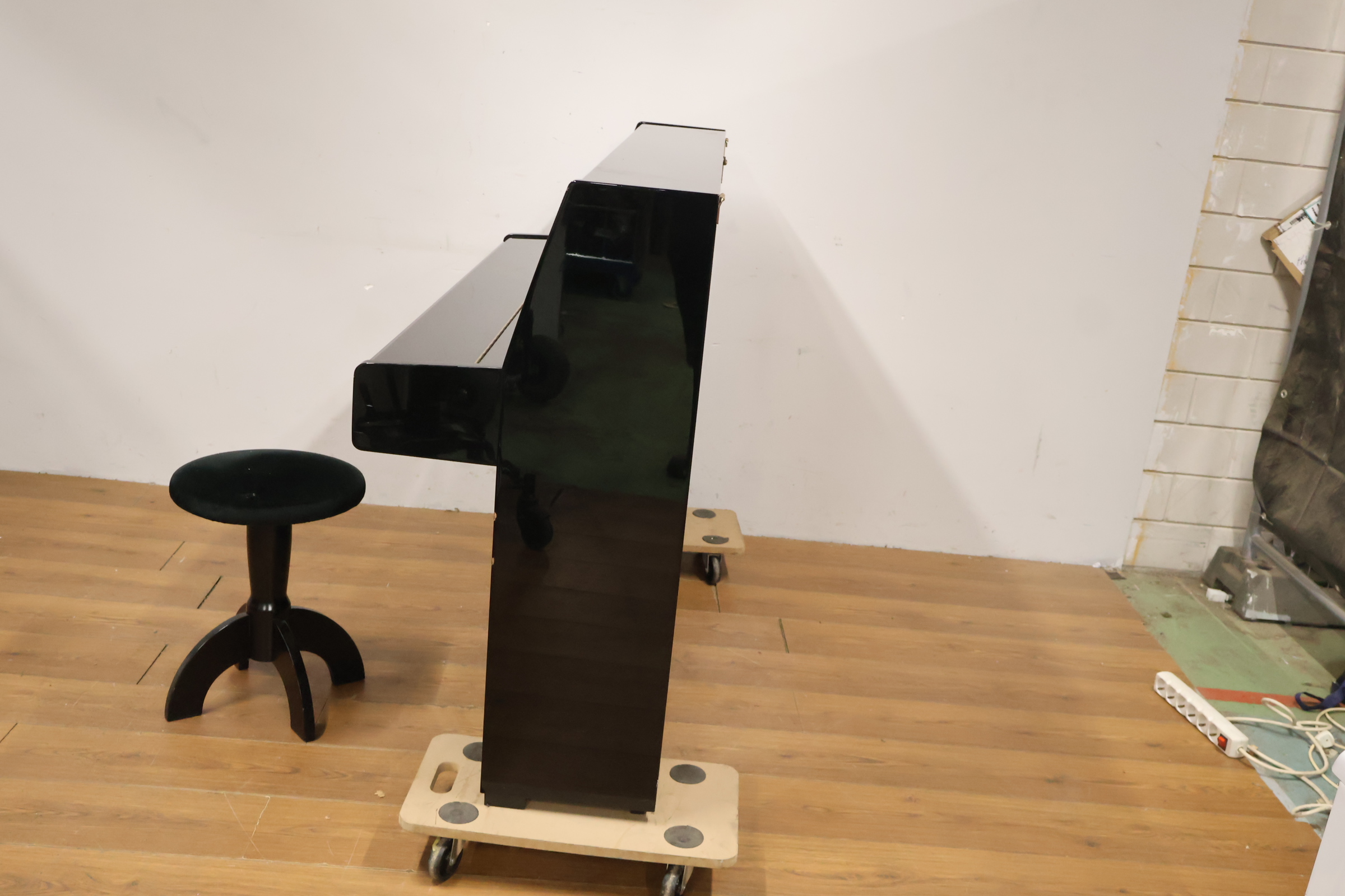 Kawai Piano met Kruk - Japan – foto 9 – kavel bij GSD Auctions, Zoeterwoude