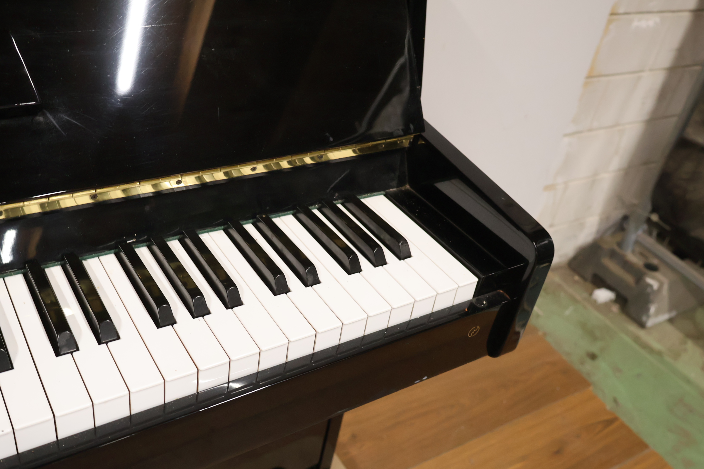 Kawai Piano met Kruk - Japan – foto 20 – kavel bij GSD Auctions, Zoeterwoude
