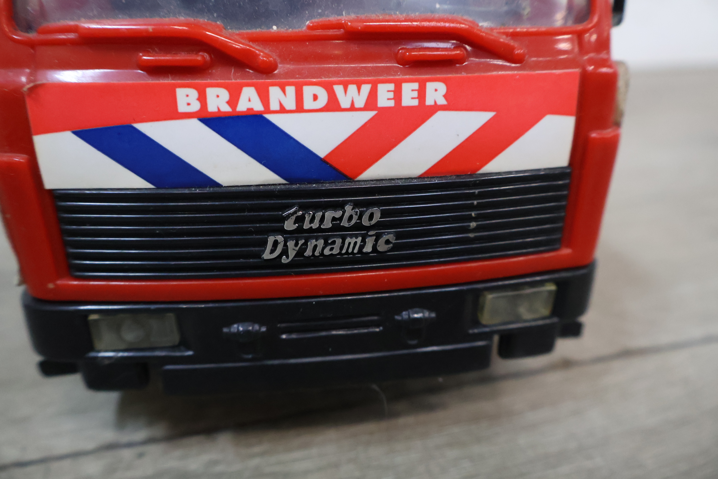 Speelgoed brandweerwagen – foto 12 – kavel bij GSD Auctions, Zoeterwoude