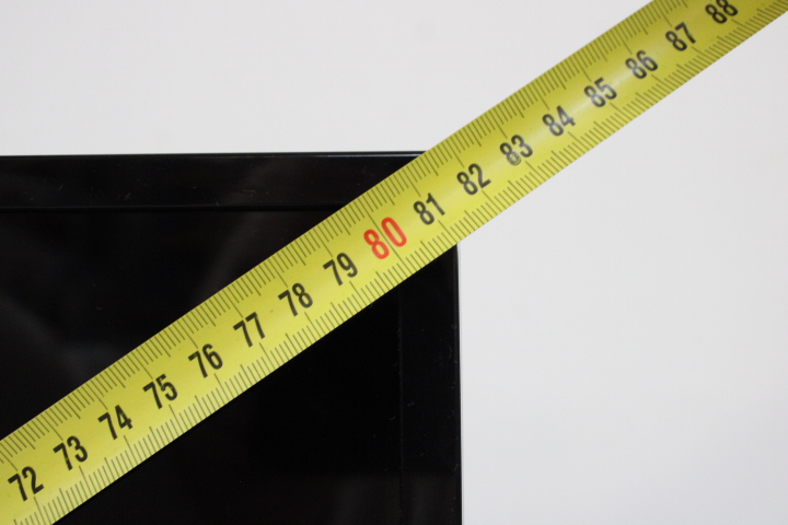 Philips 32'inch flat screen televisie – foto 19 – kavel bij GSD Auctions, Zoeterwoude