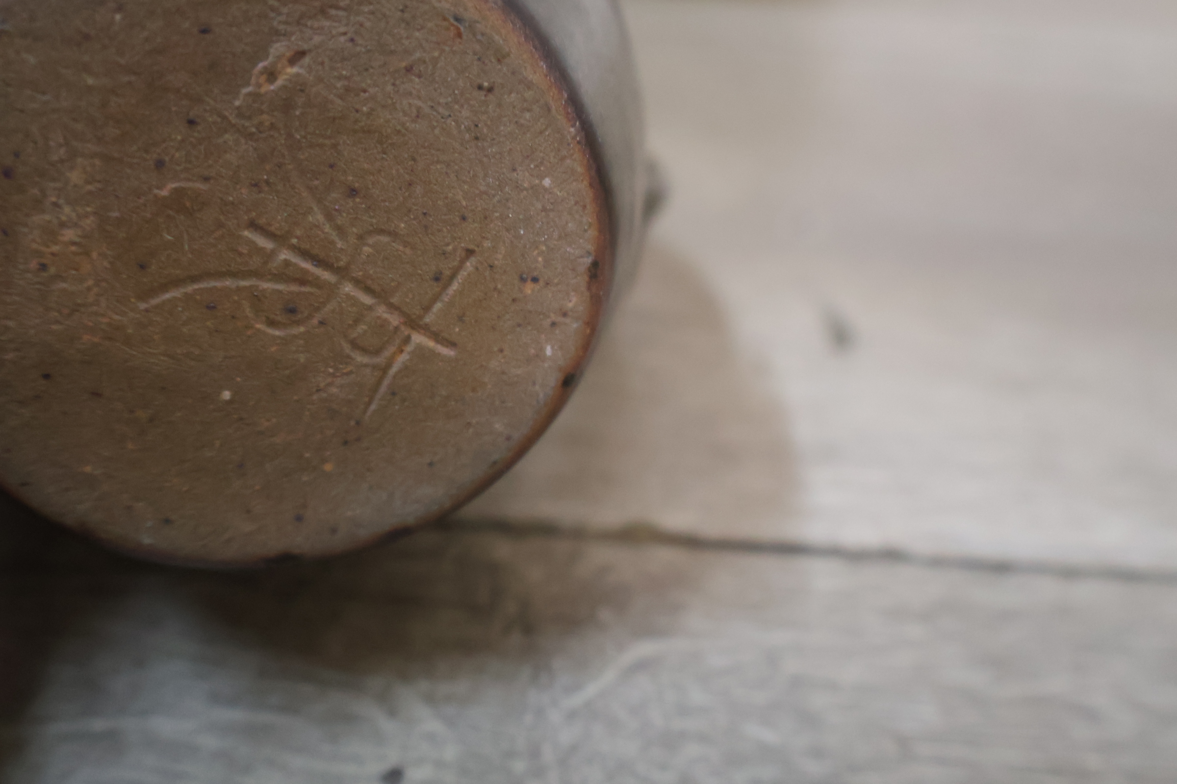 Set van drie keramische kannen – foto 11 – kavel bij GSD Auctions, Zoeterwoude