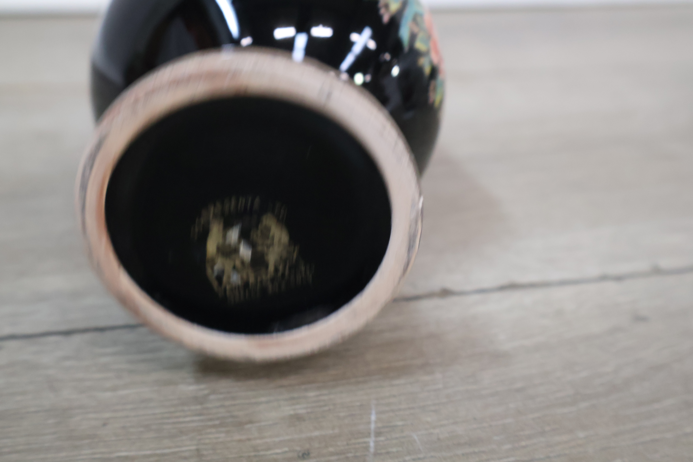 Set van 3 decoratieve keramieken vazen – foto 14 – kavel bij GSD Auctions, Zoeterwoude