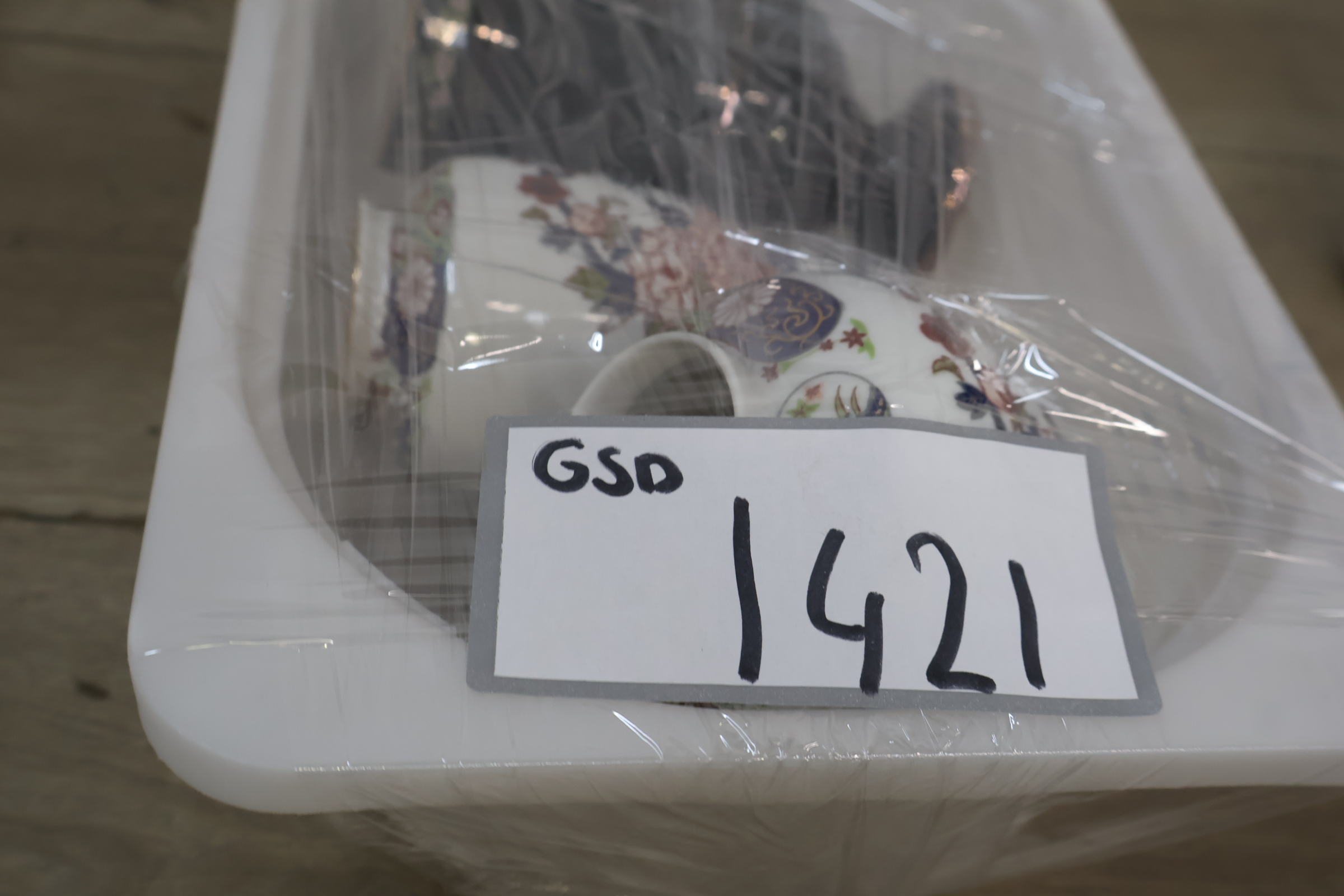 Set van 3 decoratieve keramieken vazen – foto 16 – kavel bij GSD Auctions, Zoeterwoude
