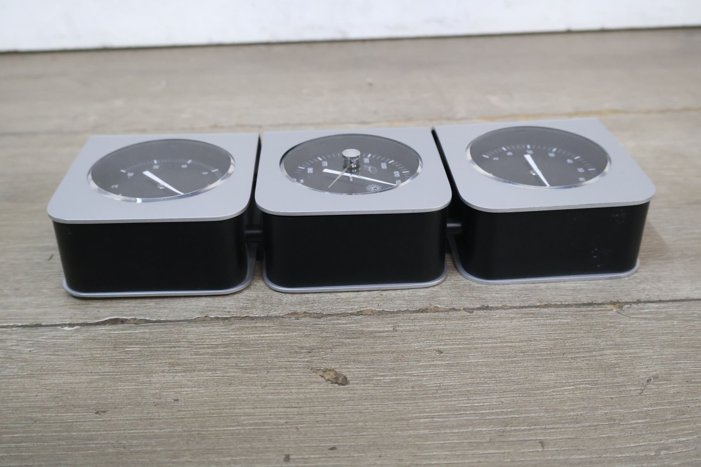 Weerstation – foto 4 – kavel bij GSD Auctions, Zoeterwoude