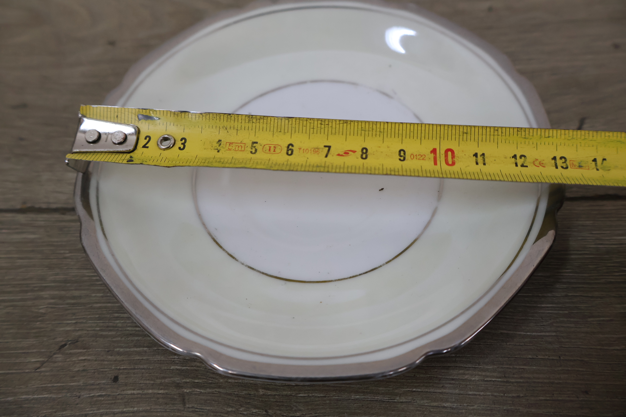 Set porseleinen kop en schotels – foto 15 – kavel bij GSD Auctions, Zoeterwoude