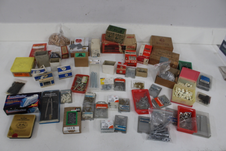 Diverse kleine gereedschap - Schroeven – foto 3 – kavel bij GSD Auctions, Zoeterwoude