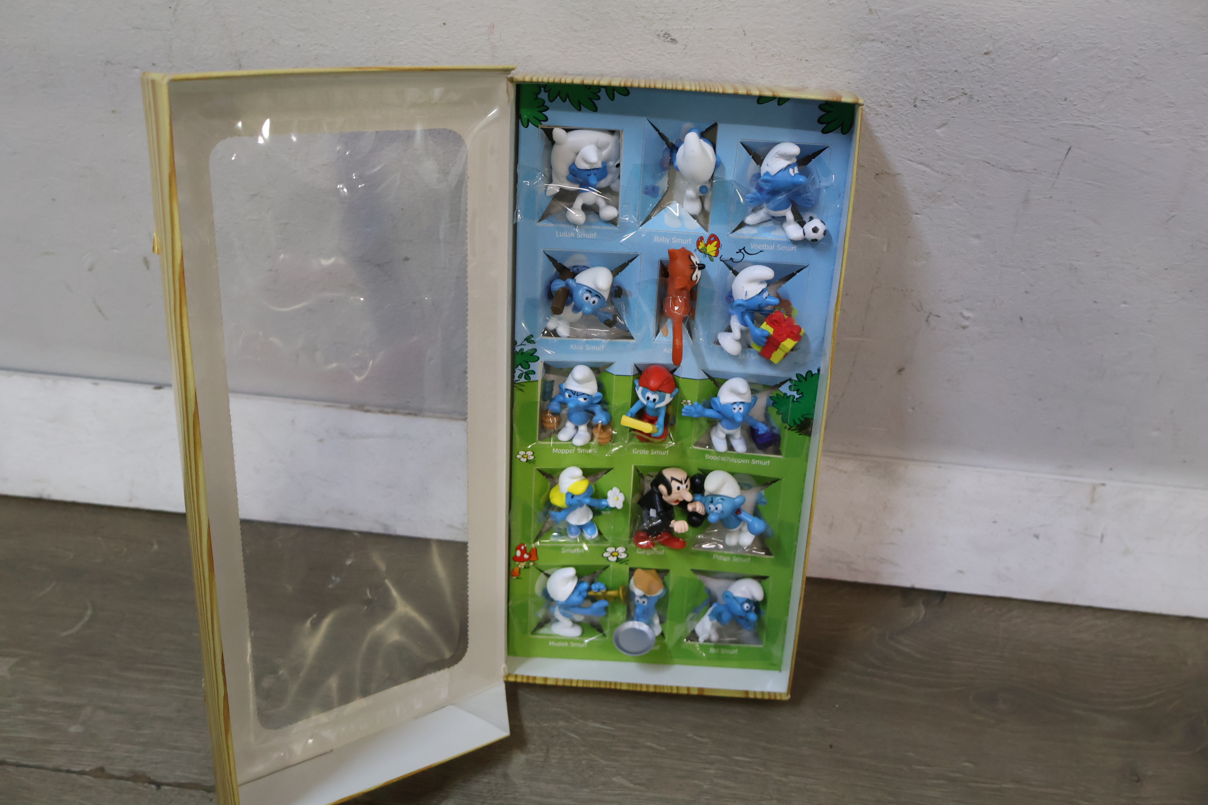 Set van 12 De Smurfen Figuren in Doos – foto 4 – kavel bij GSD Auctions, Zoeterwoude