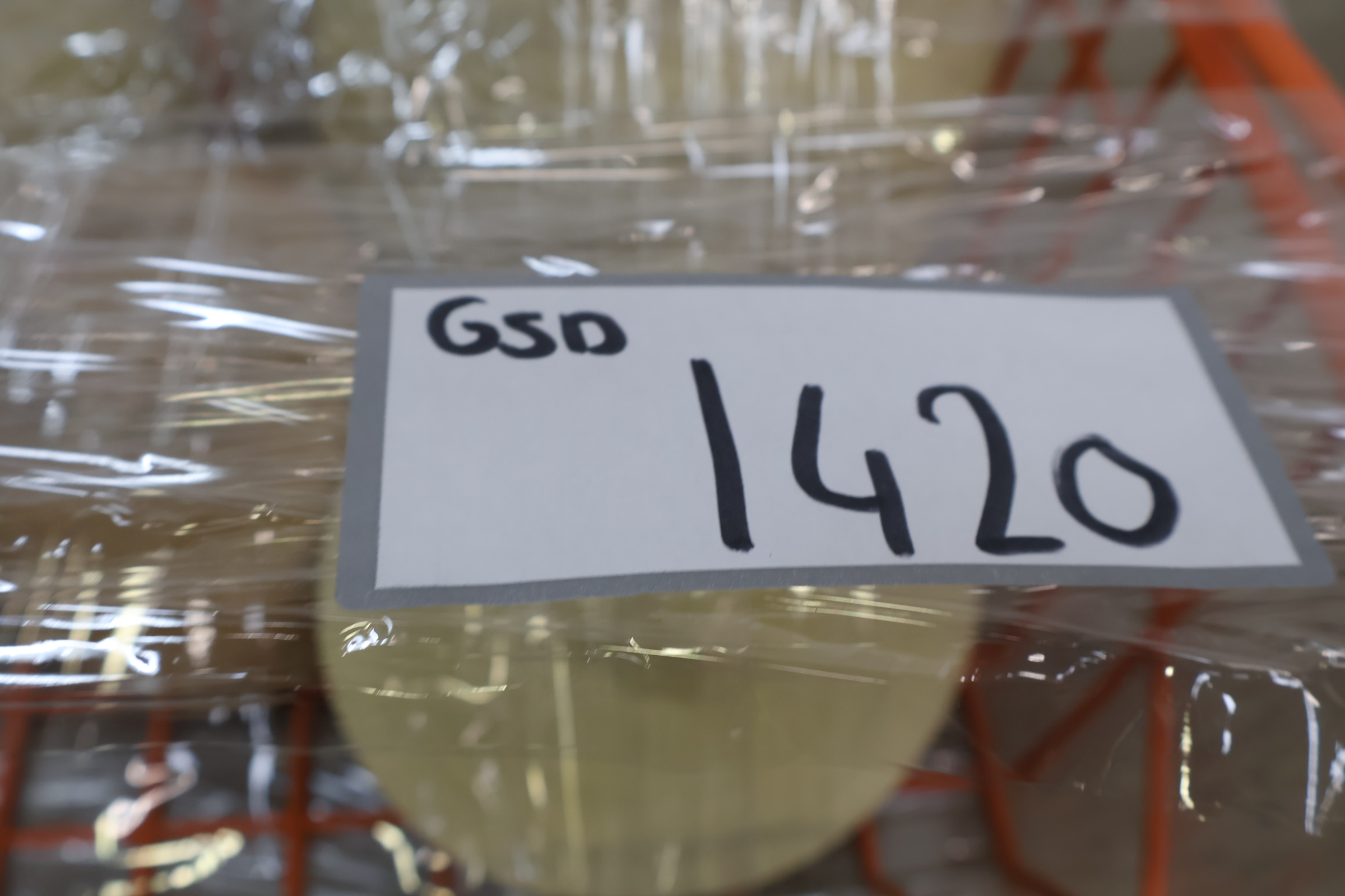 Set van drie geglazuurde voorraadpotten met deksels – foto 16 – kavel bij GSD Auctions, Zoeterwoude