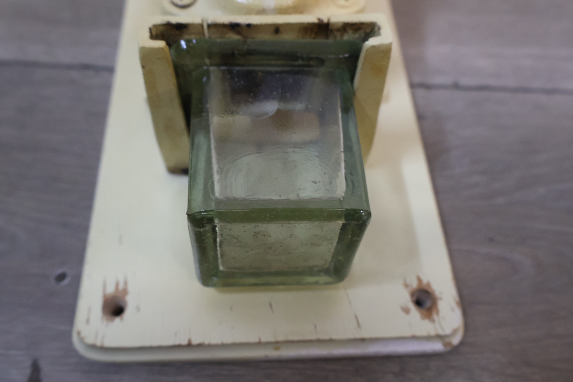 Douwe Egberts Koffiemolen – foto 6 – kavel bij GSD Auctions, Zoeterwoude