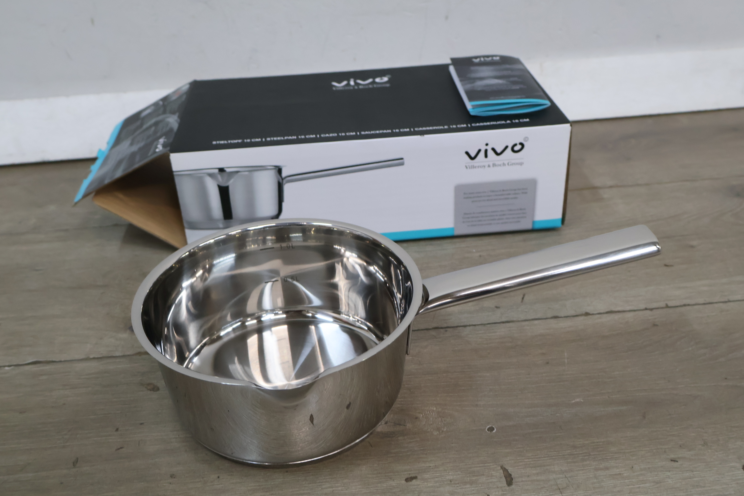 Vivo Villeroy & Boch Rvs Steelpan – foto 3 – kavel bij GSD Auctions, Zoeterwoude