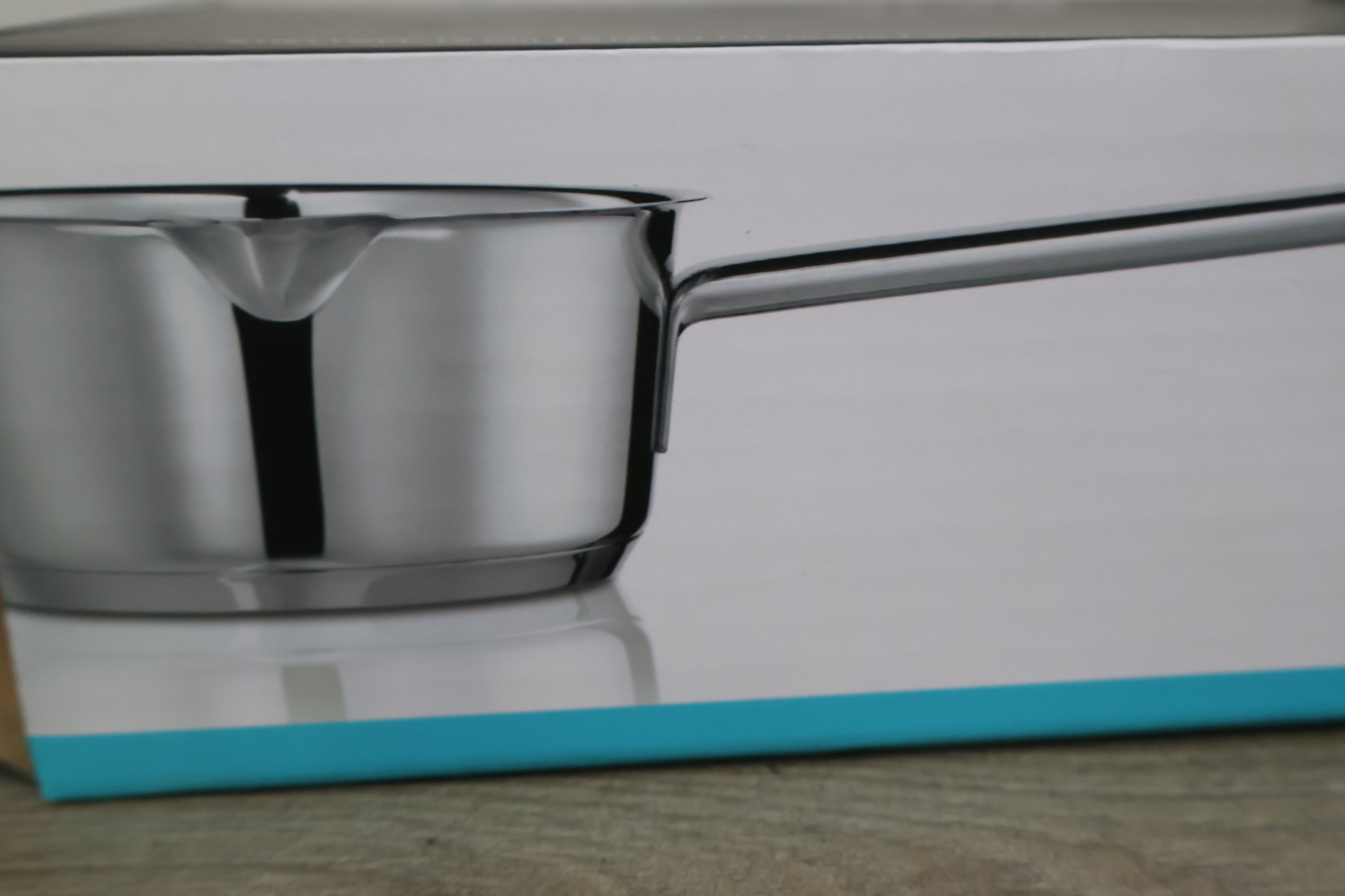 Vivo Villeroy & Boch Rvs Steelpan – foto 4 – kavel bij GSD Auctions, Zoeterwoude