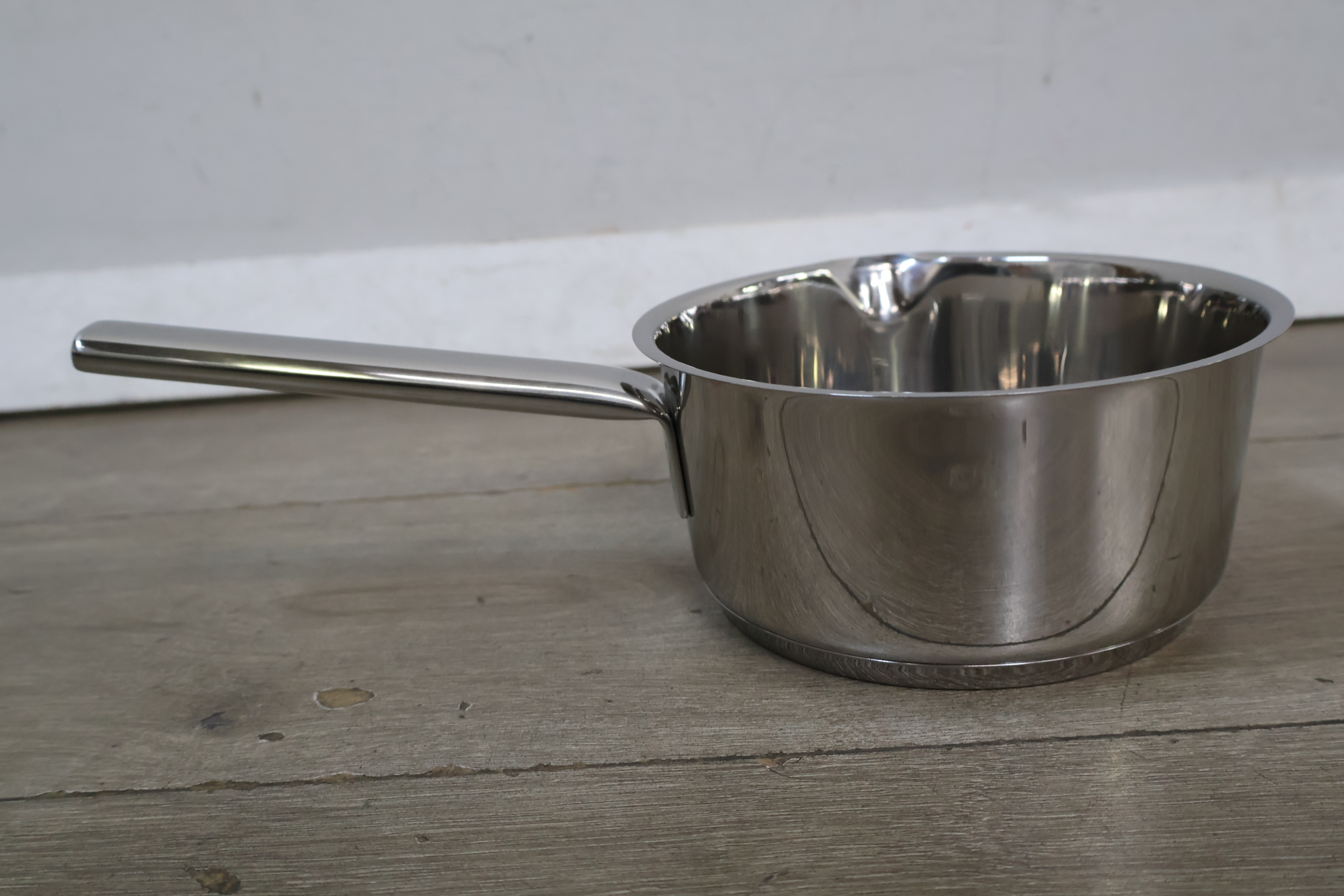 Vivo Villeroy & Boch Rvs Steelpan – foto 8 – kavel bij GSD Auctions, Zoeterwoude
