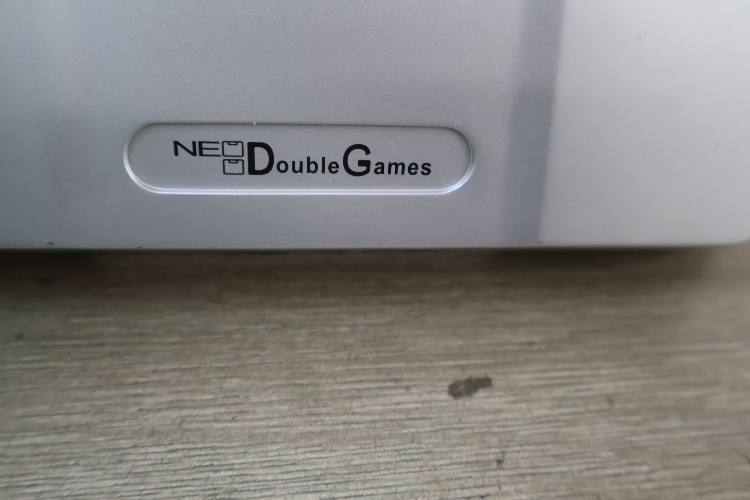 NEO Double Games handheld gameconsole – foto 12 – kavel bij GSD Auctions, Zoeterwoude
