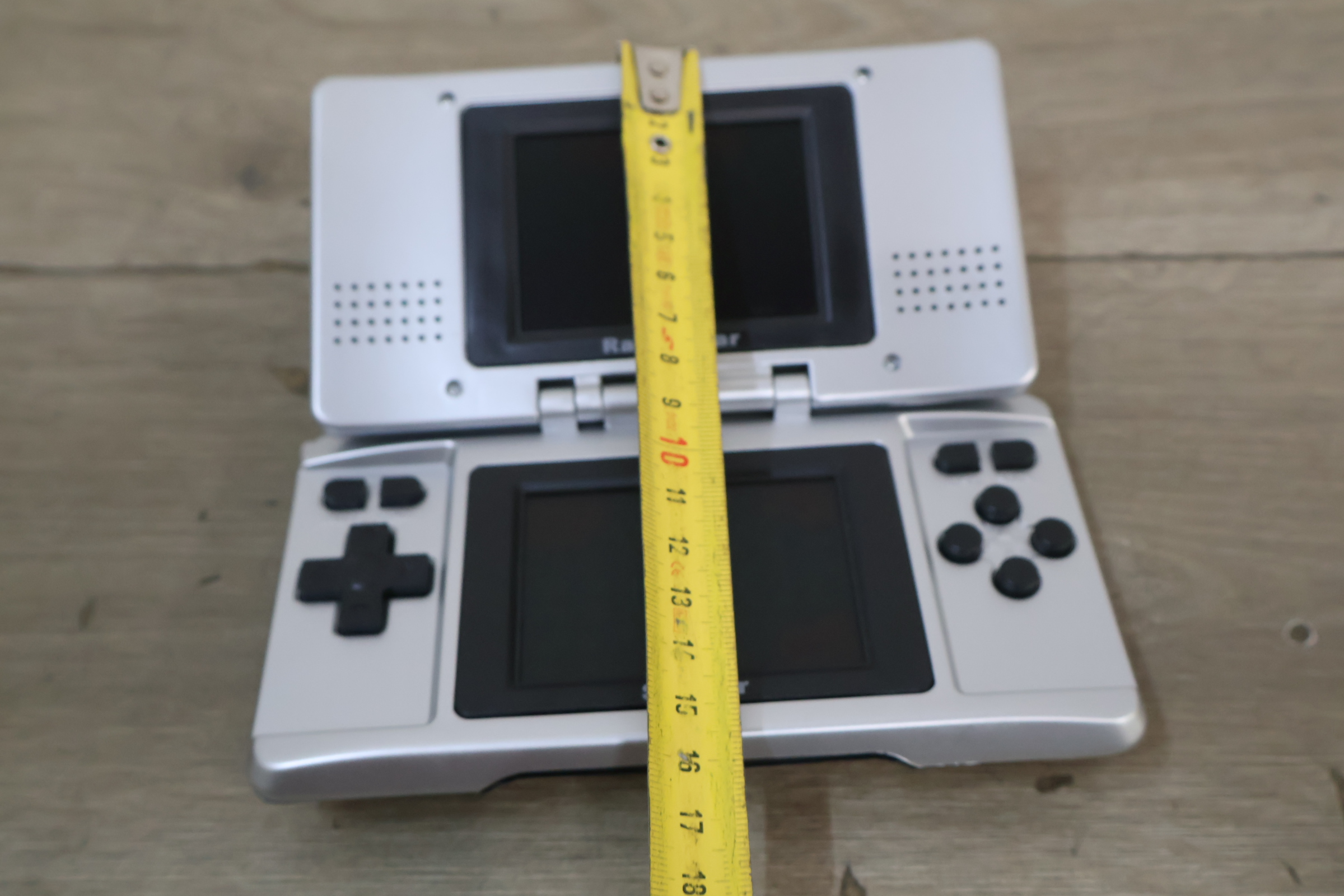 NEO Double Games handheld gameconsole – foto 15 – kavel bij GSD Auctions, Zoeterwoude