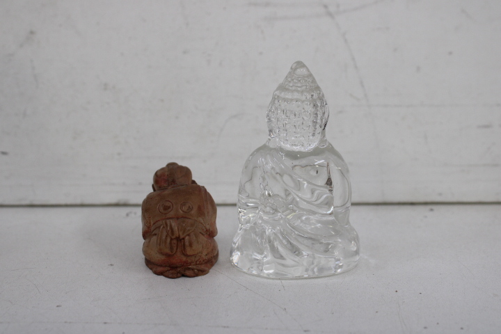 Set van 7 Boeddha beeldjes – foto 5 – kavel bij GSD Auctions, Zoeterwoude