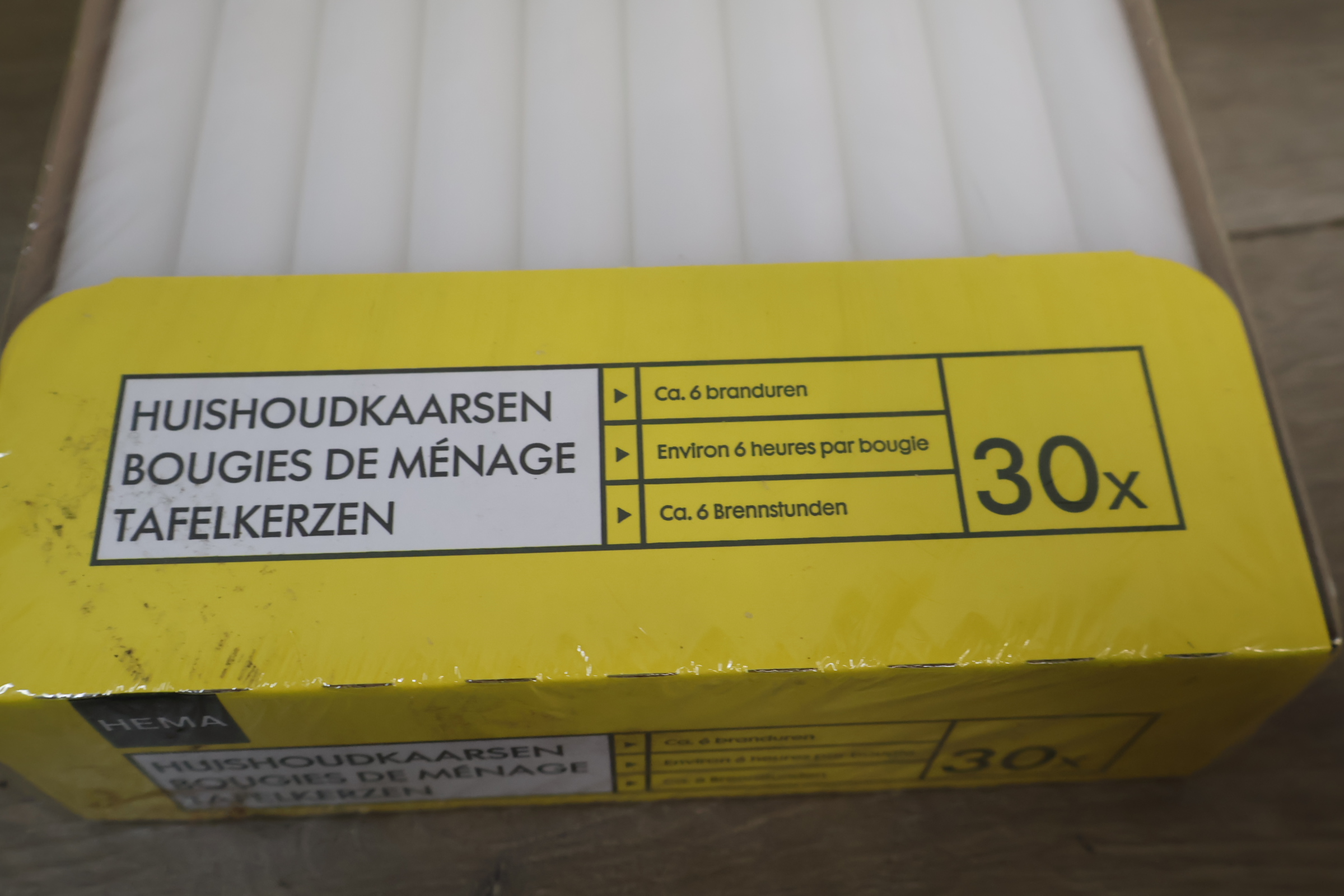 Hema huishoudkaarsen, 3 dozen van 30 stuks – foto 7 – kavel bij GSD Auctions, Zoeterwoude
