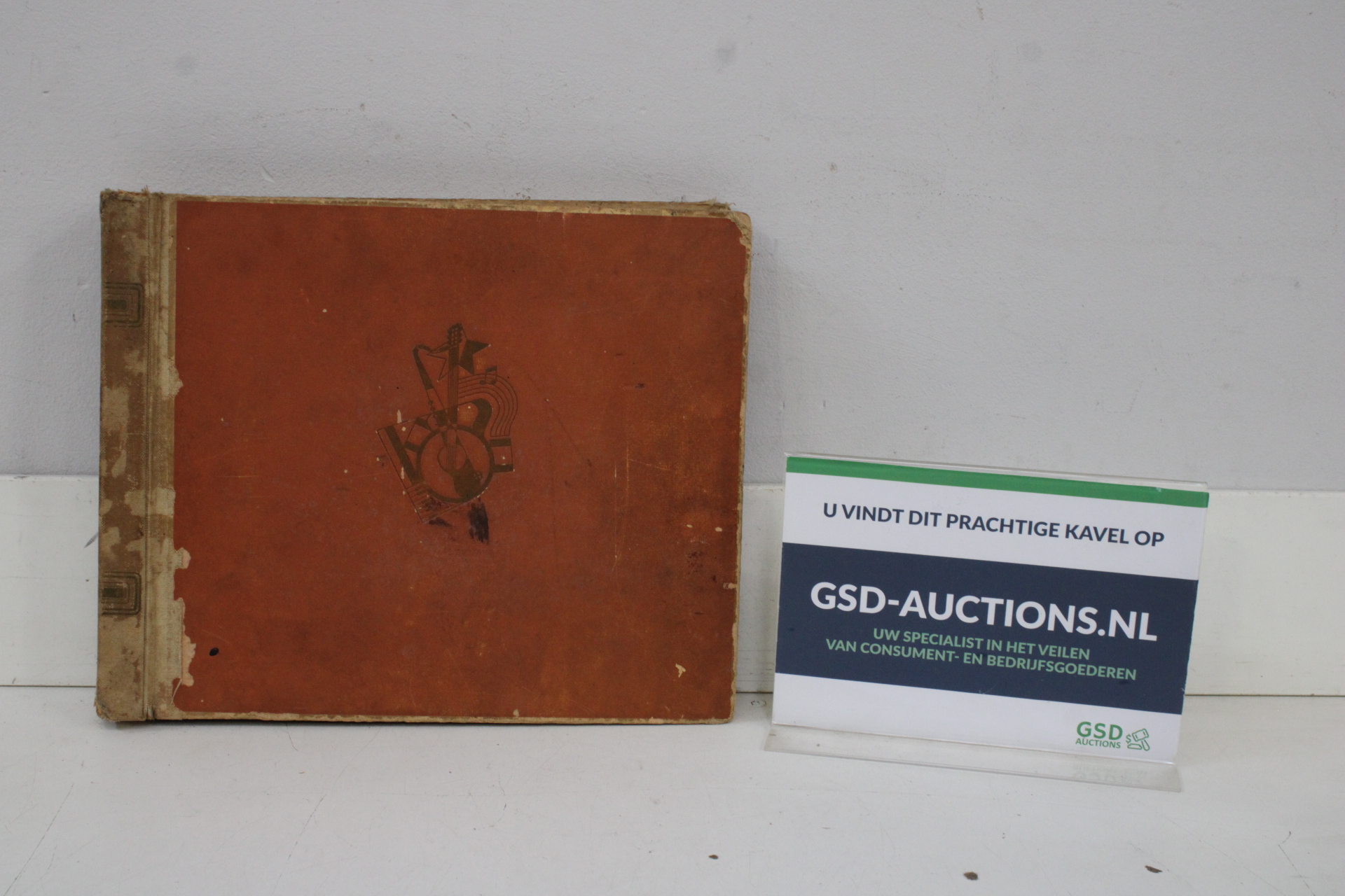 Oude bundel bakeliet platen – foto 2 – kavel bij GSD Auctions, Zoeterwoude