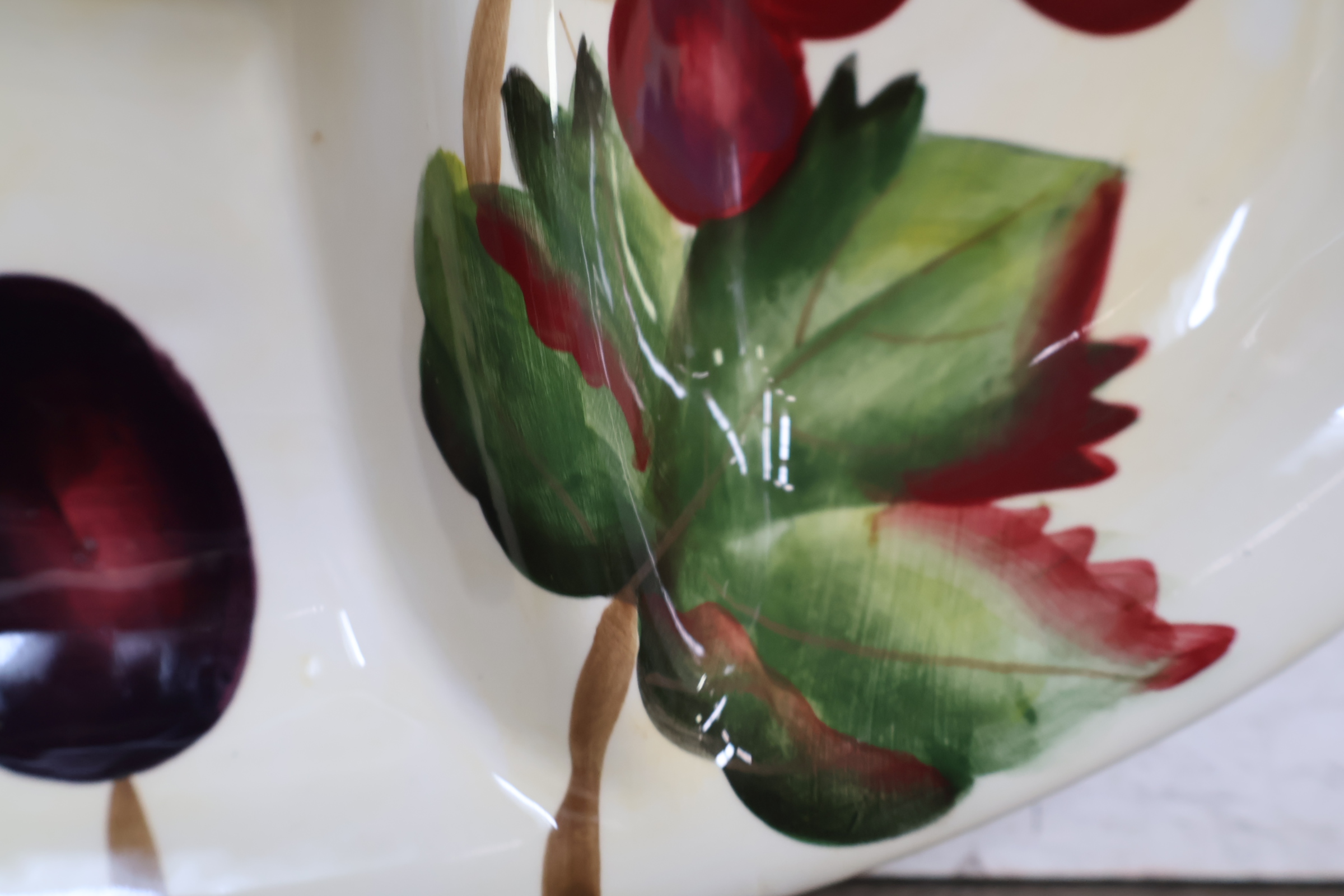 Decoratieve keramische Borrelschaal – foto 10 – kavel bij GSD Auctions, Zoeterwoude