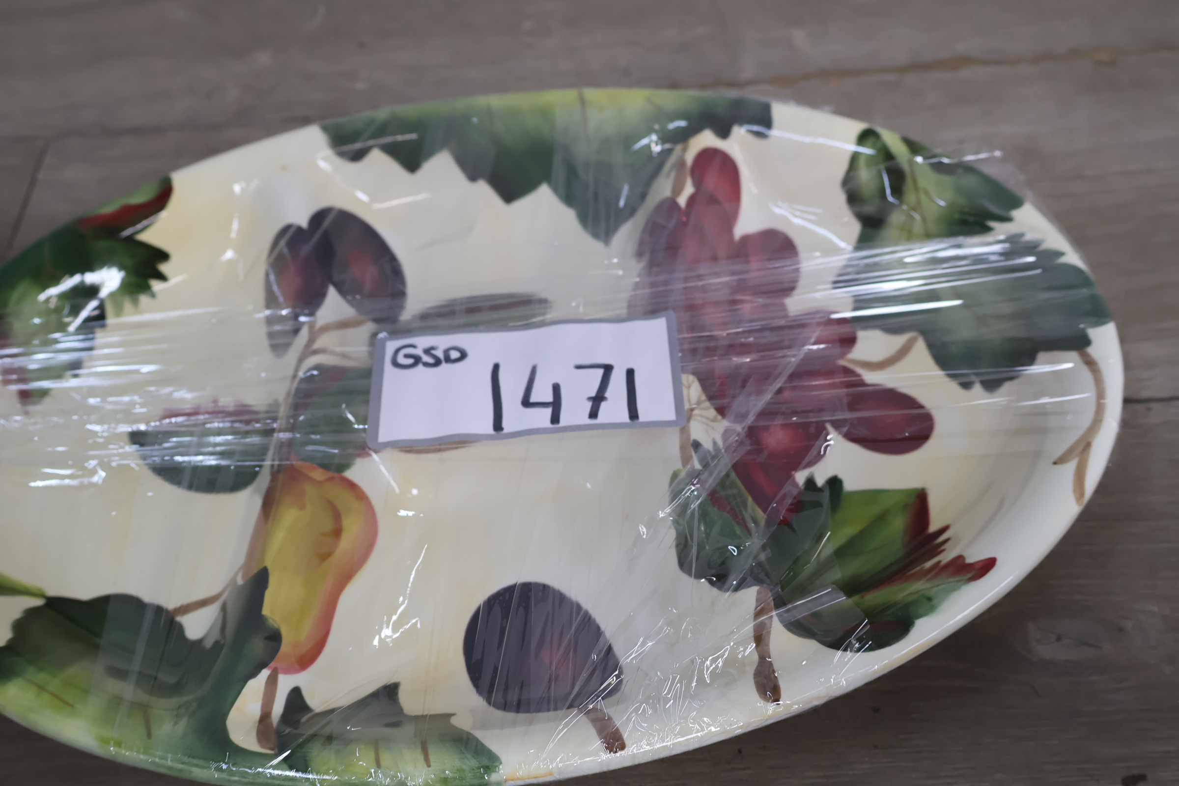 Decoratieve keramische Borrelschaal – foto 18 – kavel bij GSD Auctions, Zoeterwoude