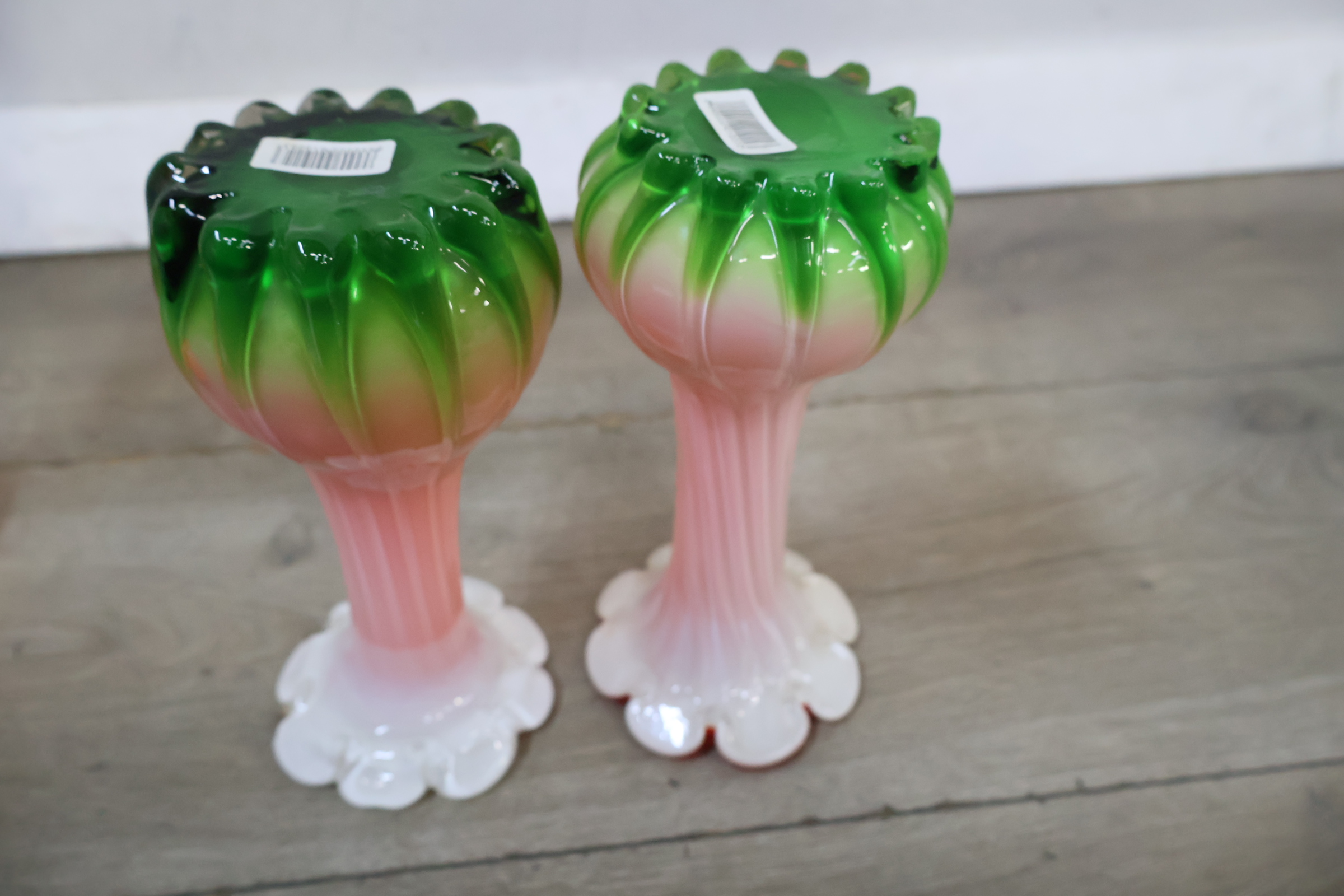 Set van drie glazen vazen – foto 9 – kavel bij GSD Auctions, Zoeterwoude