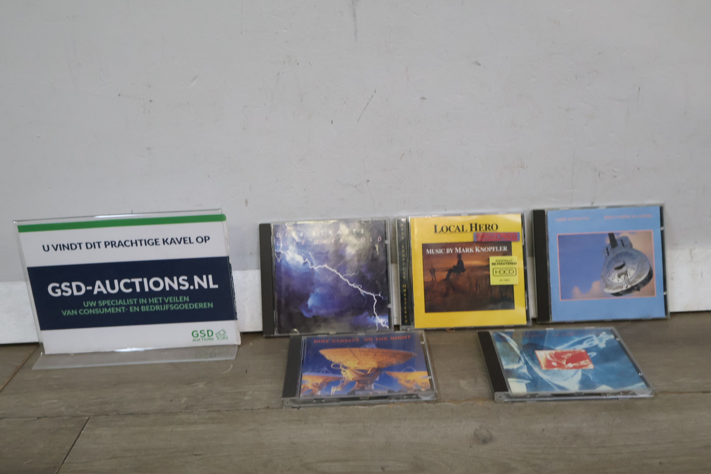 4 CD's van Dire Straits en 1 CD van Mark Knopfler – foto 2 – kavel bij GSD Auctions, Zoeterwoude