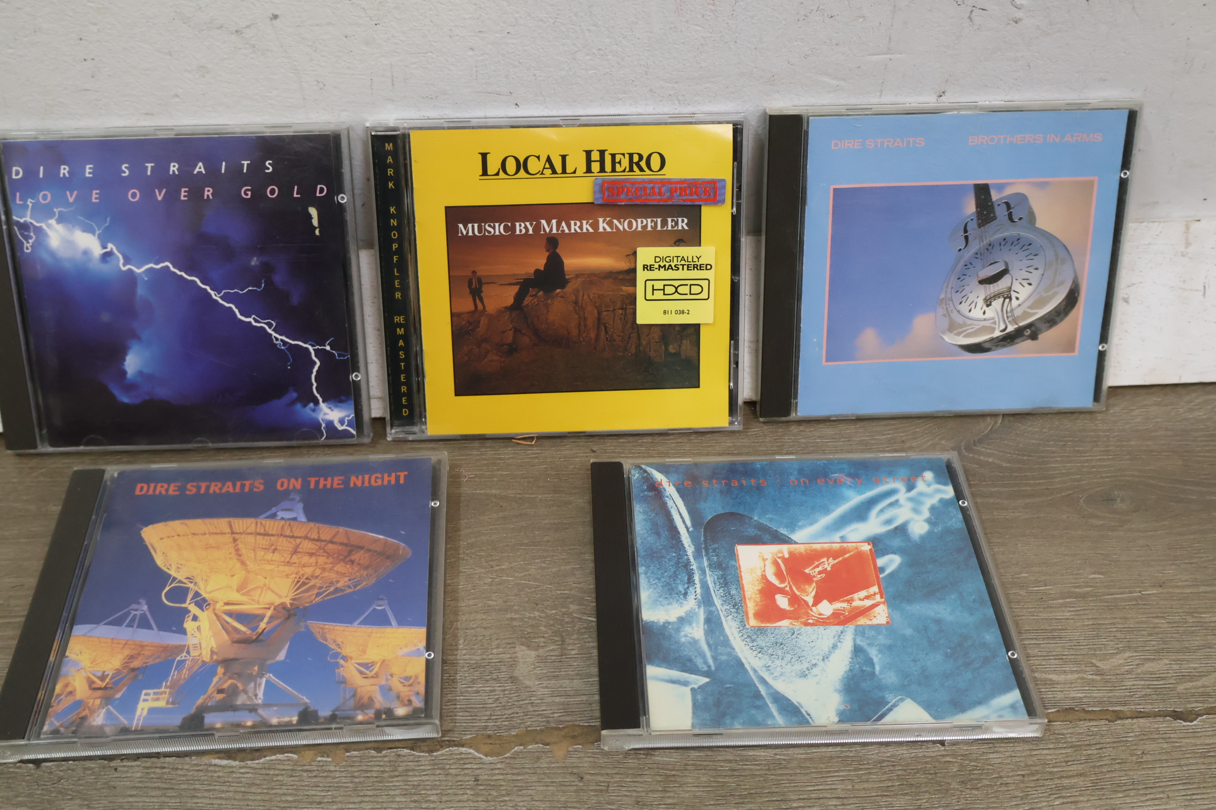 4 CD's van Dire Straits en 1 CD van Mark Knopfler – foto 3 – kavel bij GSD Auctions, Zoeterwoude
