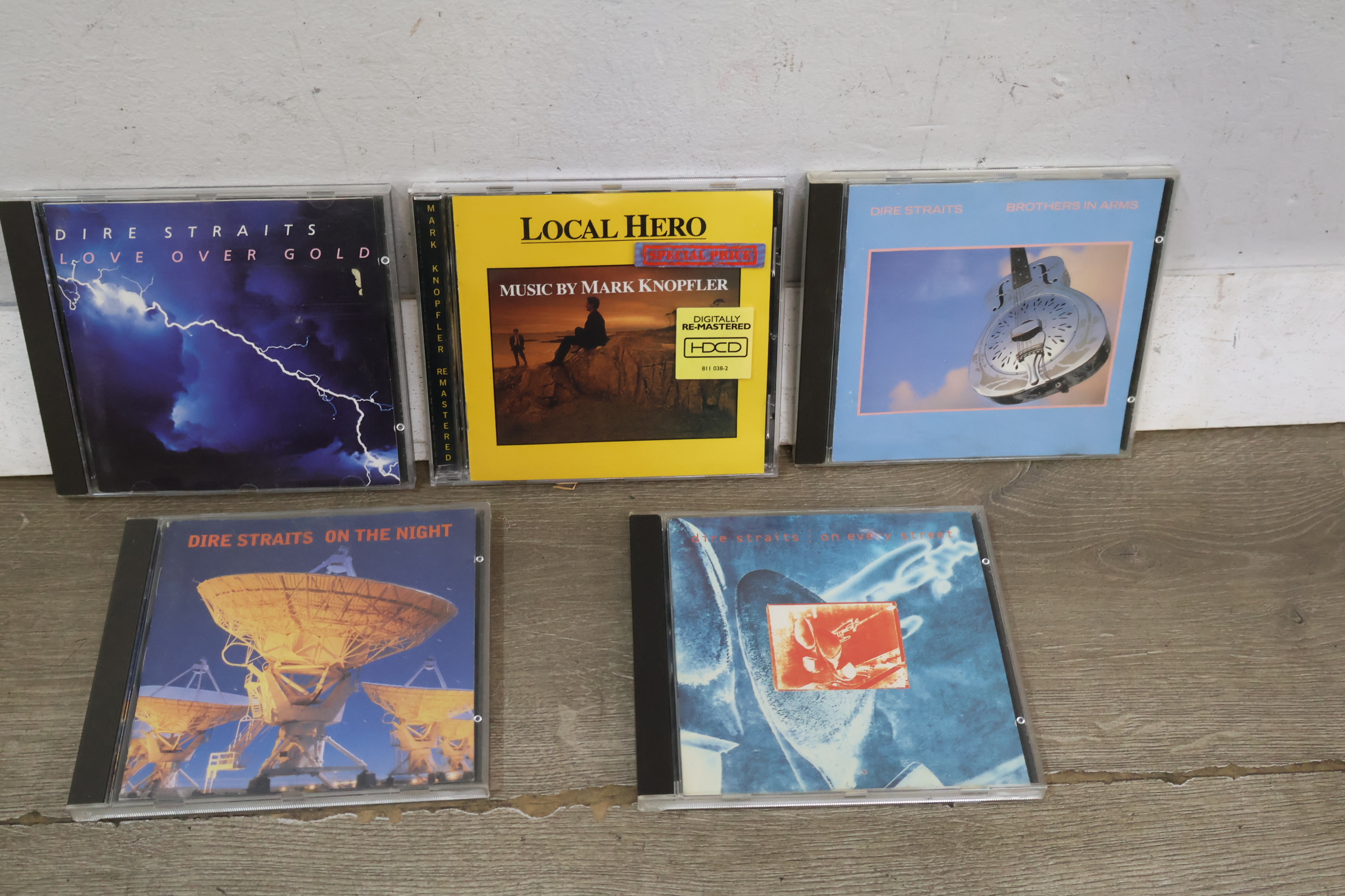 4 CD's van Dire Straits en 1 CD van Mark Knopfler – foto 5 – kavel bij GSD Auctions, Zoeterwoude