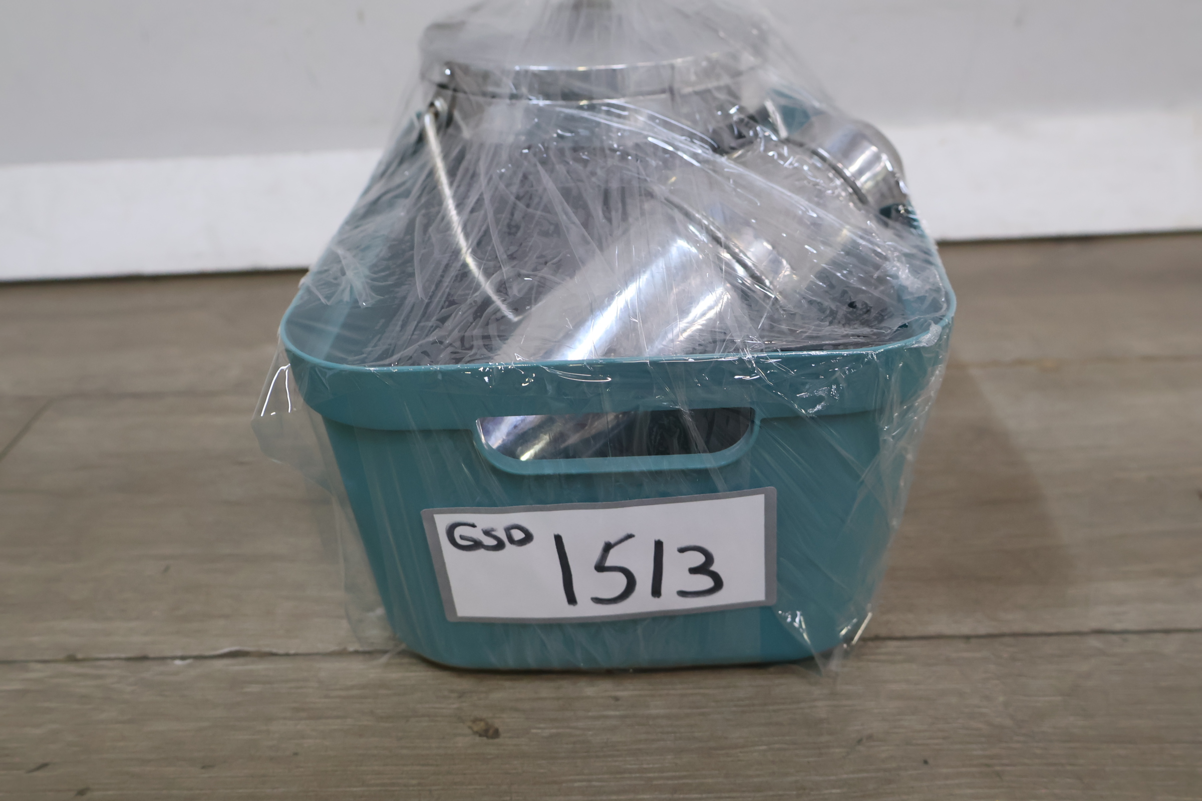 Ijsemmer met deksel en RVS cocktailshaker – foto 14 – kavel bij GSD Auctions, Zoeterwoude