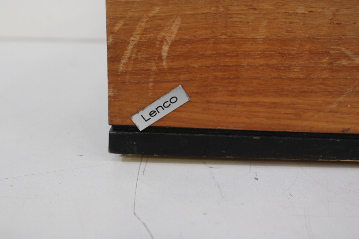 Lenco L75 platenspeler – foto 3 – kavel bij GSD Auctions, Zoeterwoude