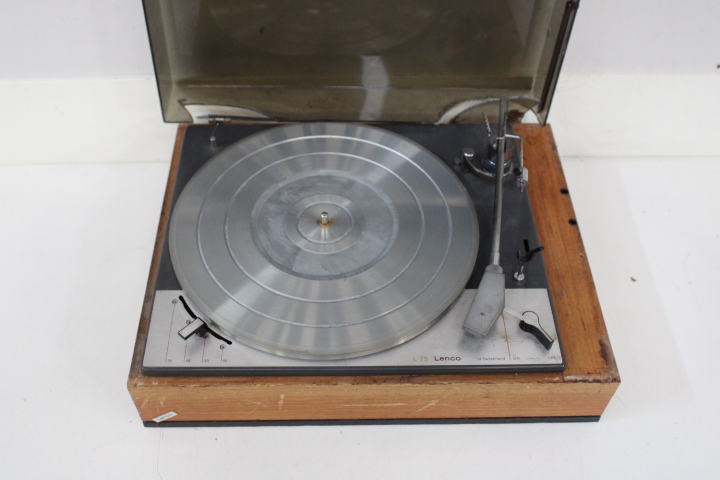 Lenco L75 platenspeler – foto 4 – kavel bij GSD Auctions, Zoeterwoude