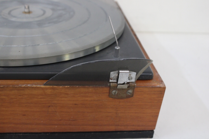 Lenco L75 platenspeler – foto 17 – kavel bij GSD Auctions, Zoeterwoude
