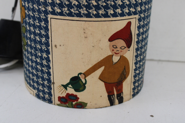 Vintage hanglamp met kinderfiguren – foto 5 – kavel bij GSD Auctions, Zoeterwoude