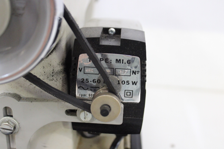 Naaimachine KARLAS vintage – foto 10 – kavel bij GSD Auctions, Zoeterwoude