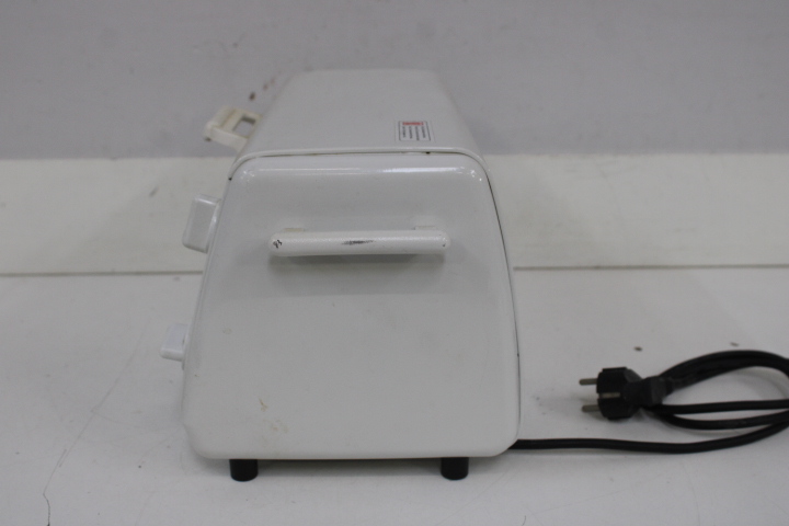 Tomado Snack Toaster Toast & Grill – foto 13 – kavel bij GSD Auctions, Zoeterwoude