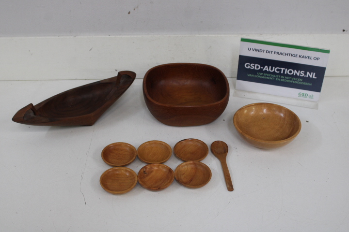 Set houten kommen en schaaltjes – foto 2 – kavel bij GSD Auctions, Zoeterwoude