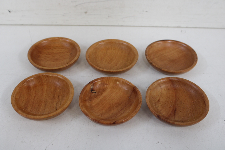 Set houten kommen en schaaltjes – foto 5 – kavel bij GSD Auctions, Zoeterwoude