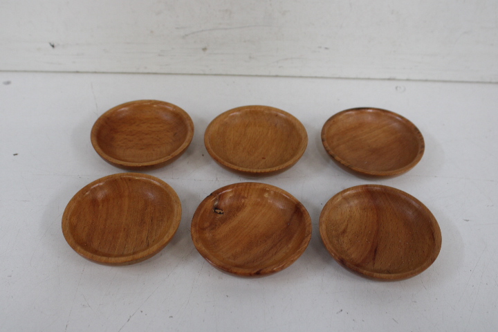 Set houten kommen en schaaltjes – foto 6 – kavel bij GSD Auctions, Zoeterwoude