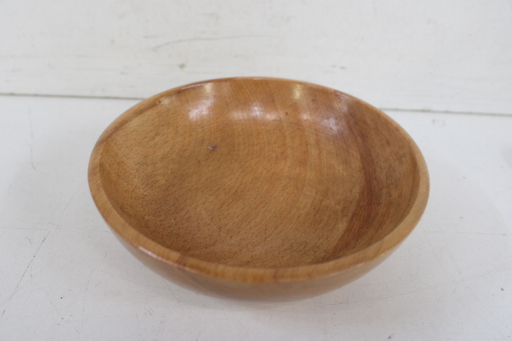 Set houten kommen en schaaltjes – foto 9 – kavel bij GSD Auctions, Zoeterwoude