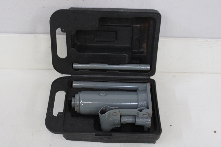 MOVECARE hydraulische autokrik 5000 kg – foto 10 – kavel bij GSD Auctions, Zoeterwoude