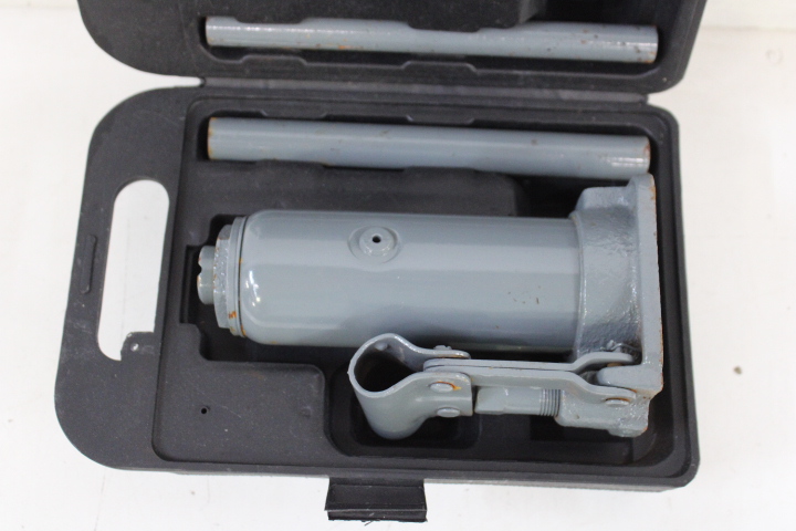 MOVECARE hydraulische autokrik 5000 kg – foto 11 – kavel bij GSD Auctions, Zoeterwoude