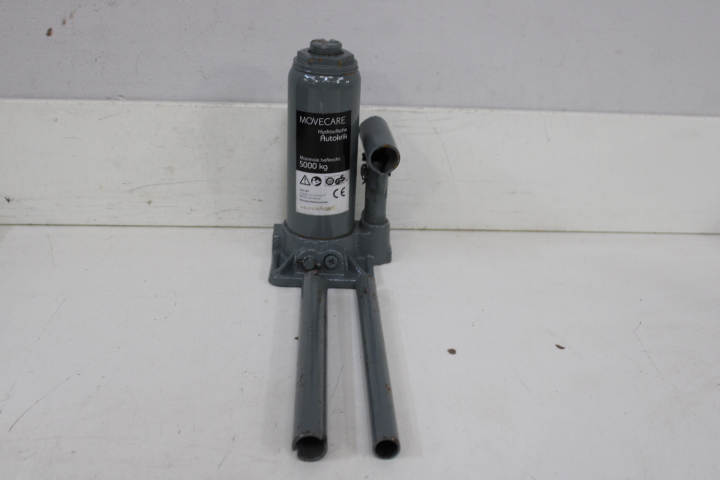 MOVECARE hydraulische autokrik 5000 kg – foto 13 – kavel bij GSD Auctions, Zoeterwoude